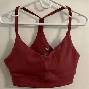 “So” sports bras